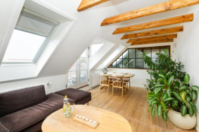 Come Stay in Penthouse With Room For 2-People, Aarhus